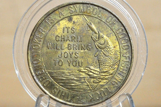 Antique South Bend Bait Co. Good Luck Token - 1939 "Fish and Feel Fit" South Bend Fishing Luck Token