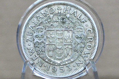 1953 New Zealand Half Crown - Low Mintage - 1953 Half Crown New Zealand 1/2 Crown 1953