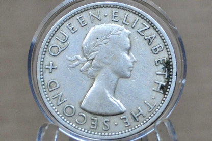 1953 New Zealand Half Crown - Low Mintage - 1953 Half Crown New Zealand 1/2 Crown 1953