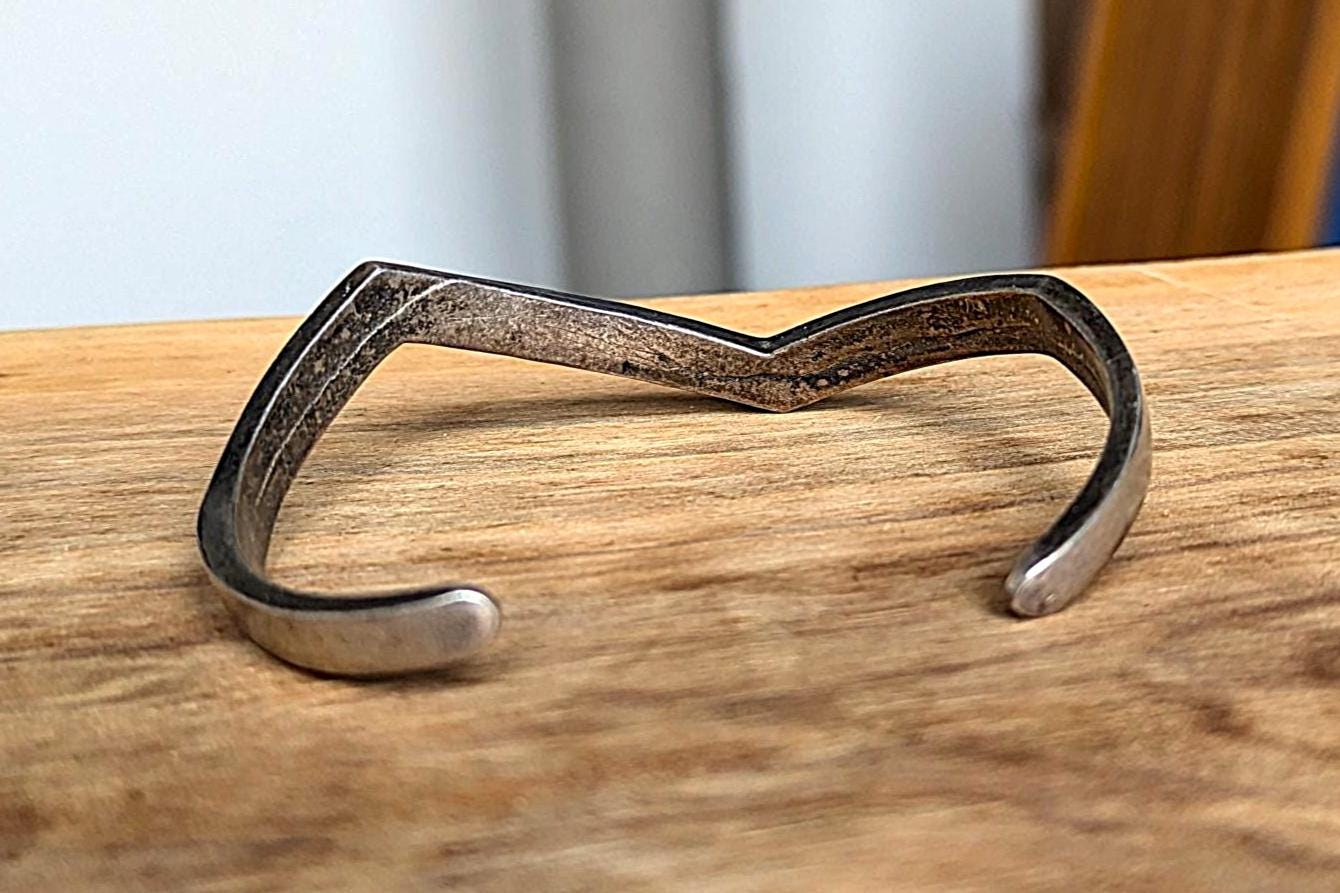 Vintage Small Sterling Silver Native Southwest Turquoise & Coral Chip Inlay Cuff Bracelet - Zig-Zag Design Cuff Bracelet - Petite Bracelet