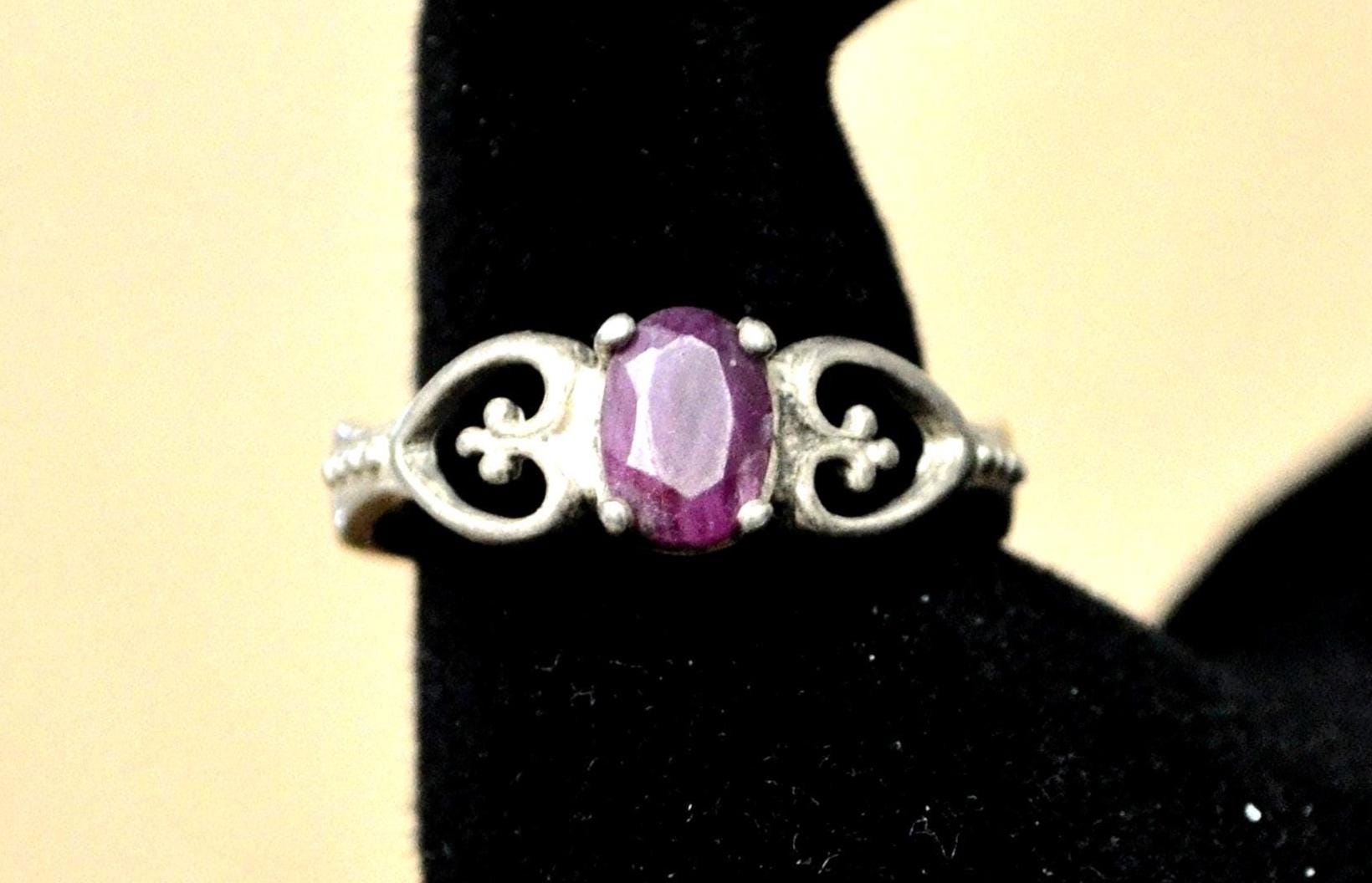 Vintage Sterling Silver Sweetheart Ring with Oval Ruby Size 8 - Vintage Fleur de Lis and Heart Ruby Ring