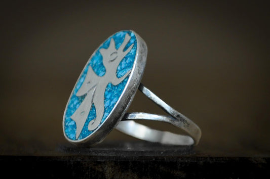 Vintage Southwestern Peyote Bird Ring with Crushed Turquoise Inlay - Artisan Sterling Silver Aztec "Star Bird" Mosaic Turquoise Ring