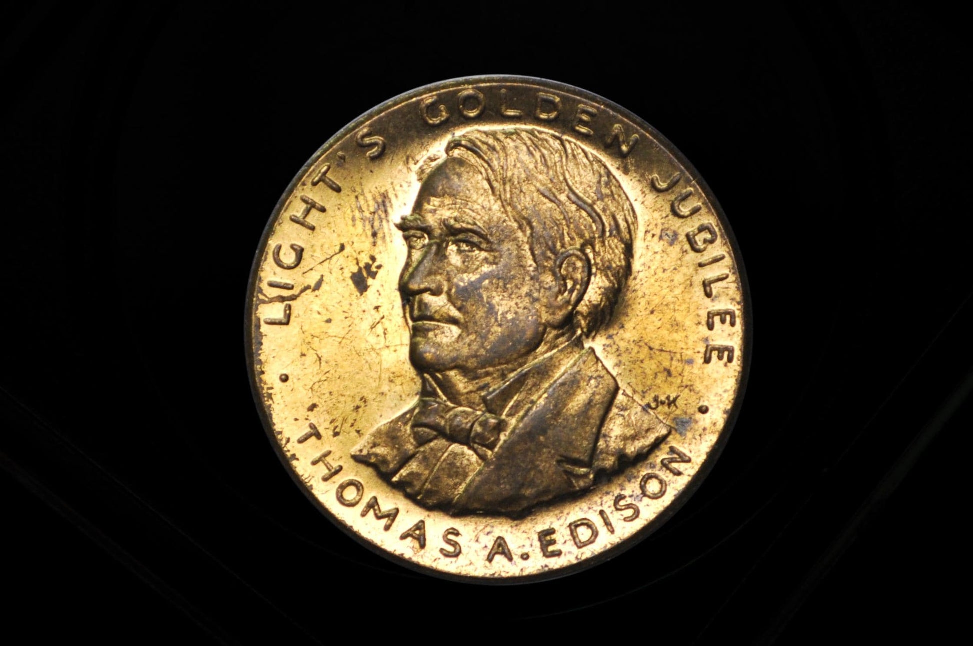 1879-1929 Thomas A. Edison Lights Golden Jubilee - Thomas Edison "Dedicated To Better Vision" Commemorative Token