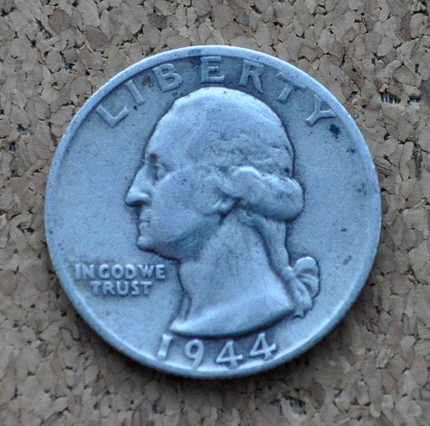1944 S Washington Quarter - F-AU (Fine to About Uncirculated) Grades; Choose by grade - San Francisco Mint - Silver Quarter - 1944 S Quarter