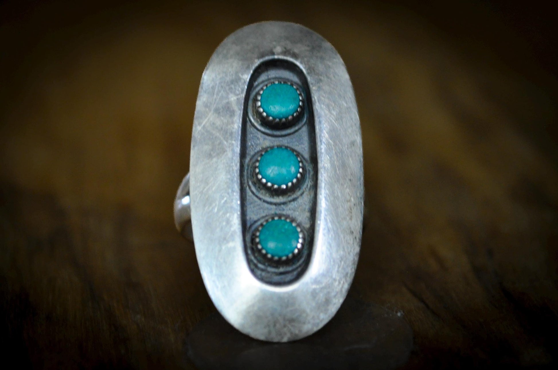 Vintage Navajo Sterling Silver 3-Stone Turquoise Shadowbox Ring Size 6.5 - Handcrafted Native American Style Turquoise Shield Ring, Size 6.5