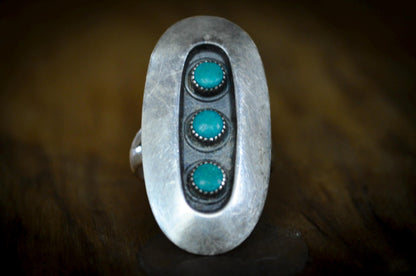 Vintage Navajo Sterling Silver 3-Stone Turquoise Shadowbox Ring Size 6.5 - Handcrafted Native American Style Turquoise Shield Ring, Size 6.5