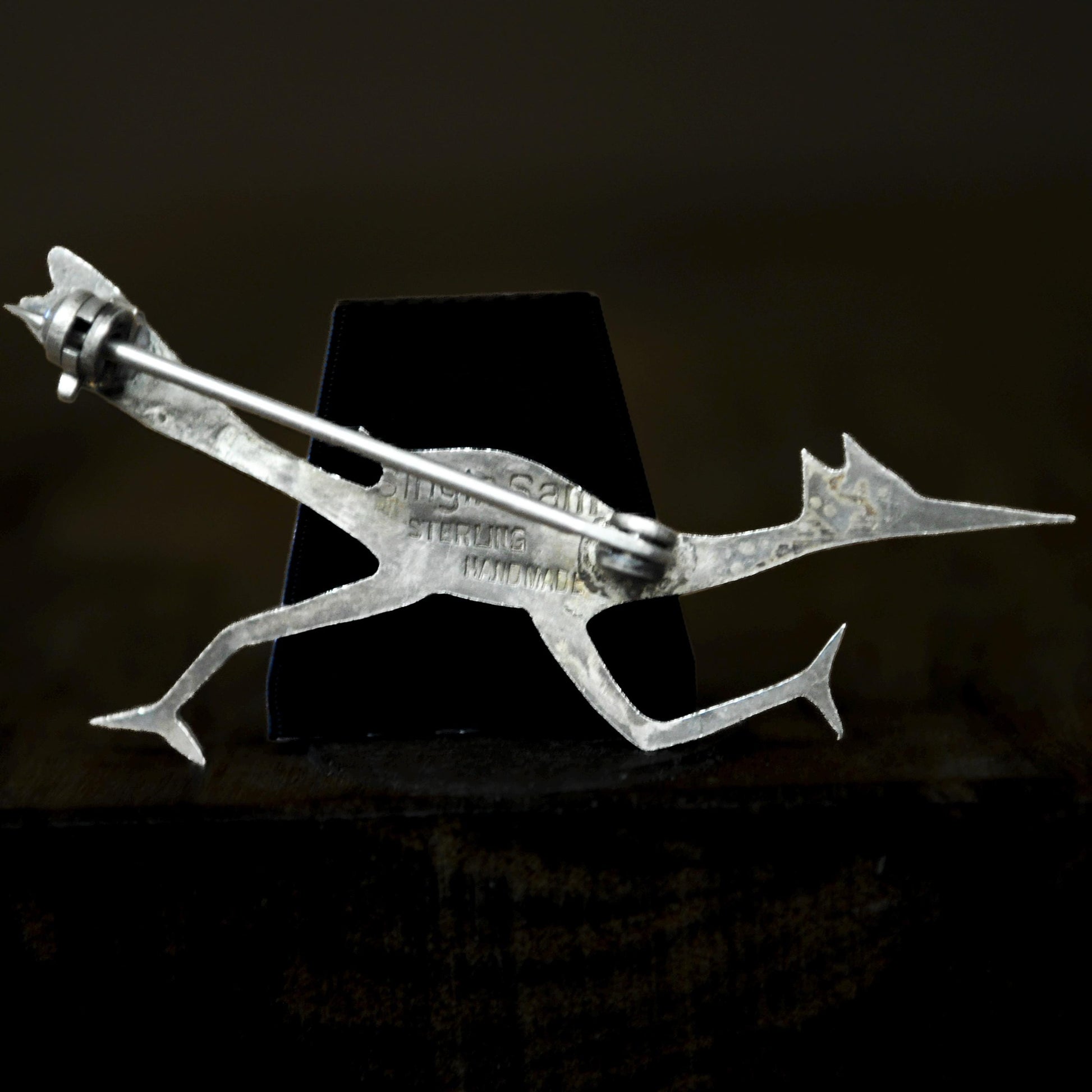 Handcrafted Sterling Silver Roadrunner Brooch Mid-Century Modern Bird Jewelry - Classic Sterling Silver Roadrunner Brooch By Singin Sam
