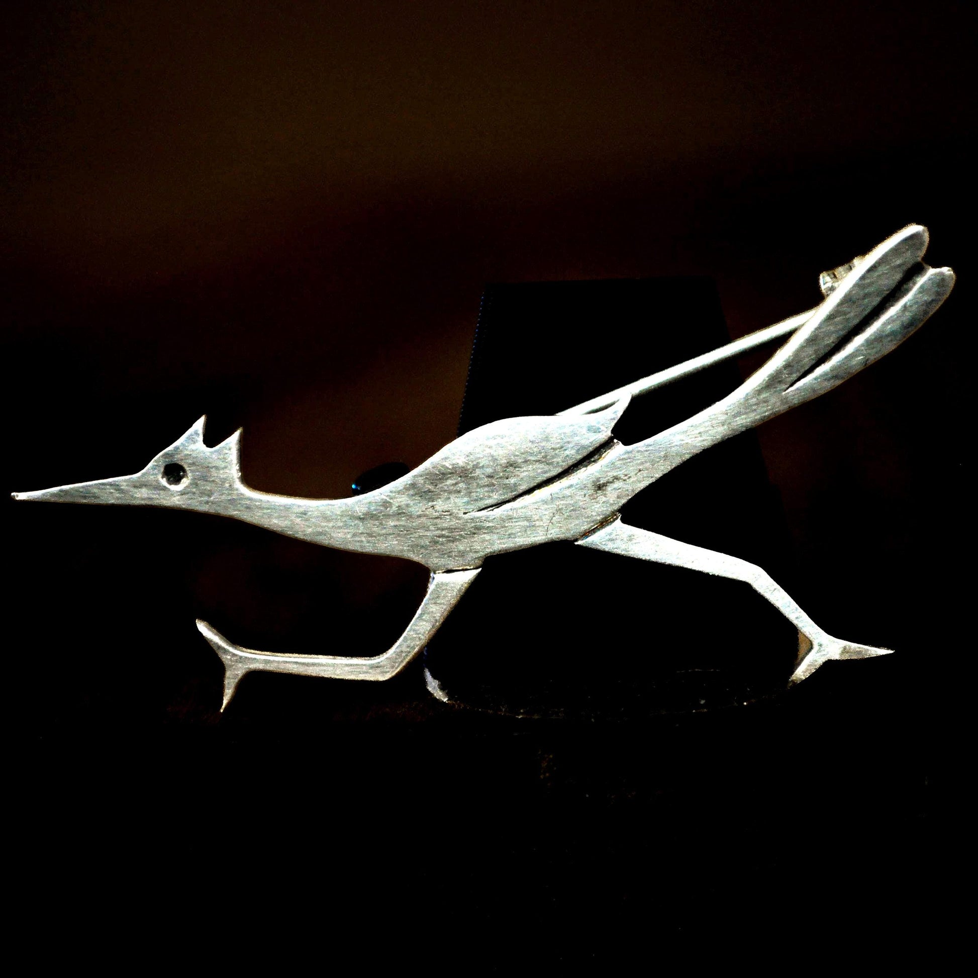 Handcrafted Sterling Silver Roadrunner Brooch Mid-Century Modern Bird Jewelry - Classic Sterling Silver Roadrunner Brooch By Singin Sam