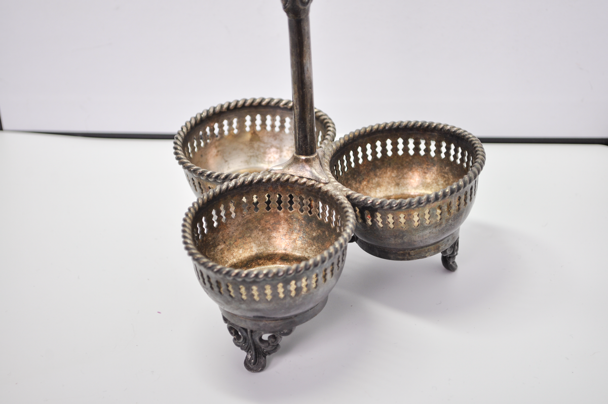 Antique Reed & Barton Silver Plated 3-Cup Candle Holder & Table Centerpiece - Victorian Reed & Barton Silver Caddy Gothic Taper Candle Holder