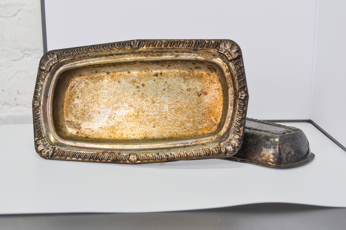 Vintage Herald Silverplate Covered Butter Dish, 'Heraldic' Pattern - Heraldic by Herald Silver Plated 2-Piece Lidded Butter Dish