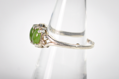 Natural Green Cabochon Ring, 925 Sterling Silver Three Stone Band, Size 7 - Vintage 925 Silver Triple Oval Green Prong Set Statement Ring Size 7