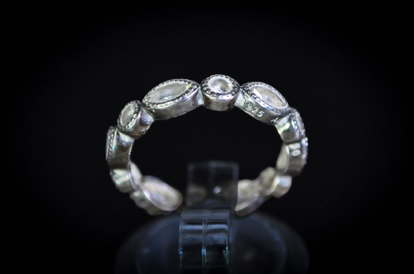 Authentic Pandora Alluring Brilliant Marquise Ring Size 5 - Pandora Retired Alluring Brilliant Marquise Band