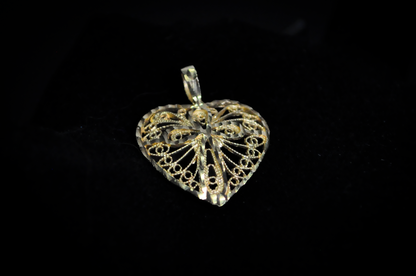 14k Yellow Gold Filigree Heart Pendant with Center Cross 1.4 Grams - Vintage-Style 14K Gold Heart & Cross Religious Charm