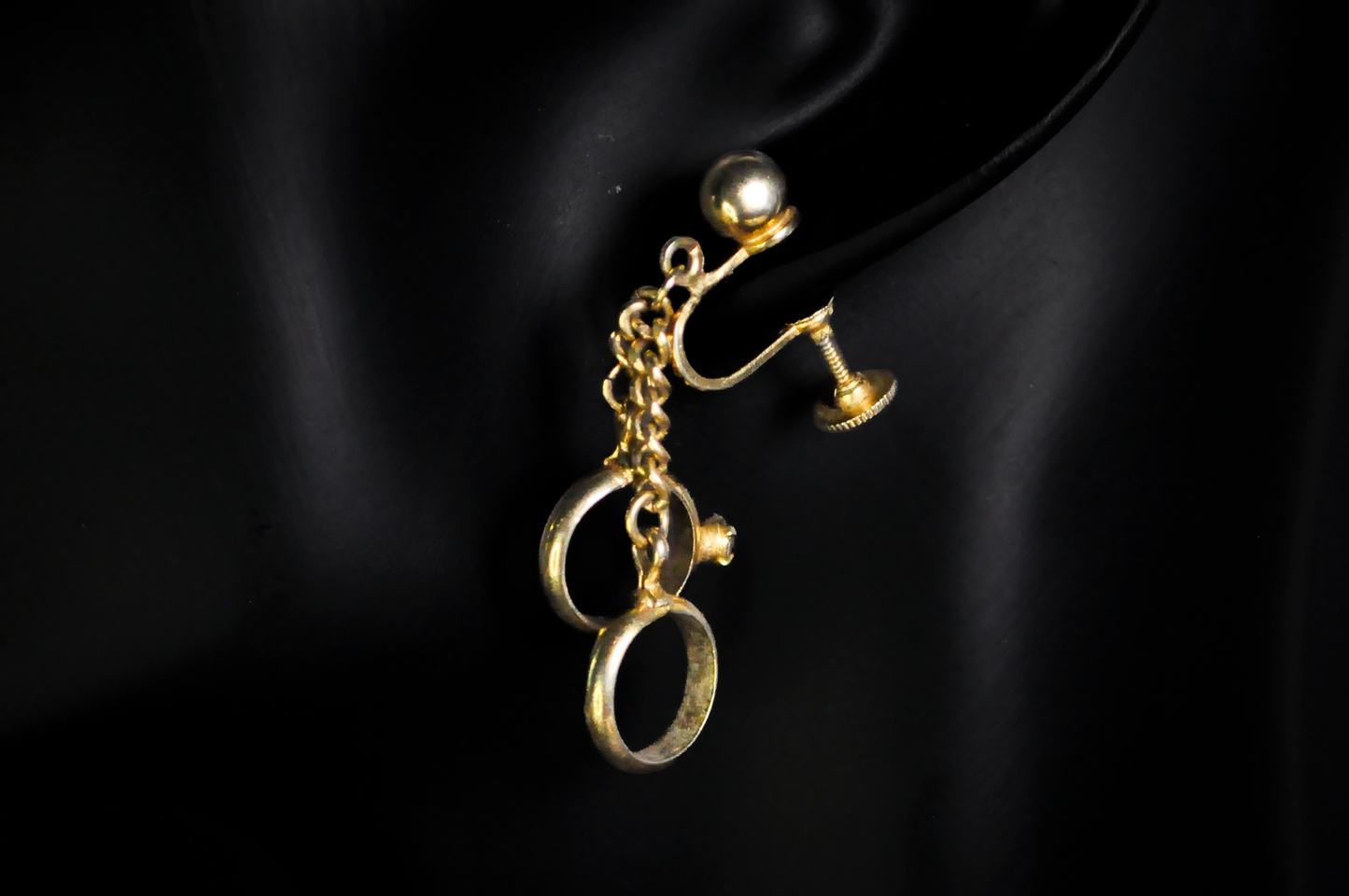Vintage Alice Brand Wedding Rings Dangle Earrings Clip On - Antique Wedding Ring Earrings Clip On