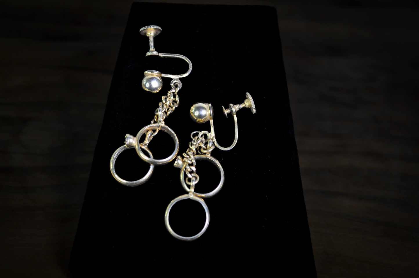 Vintage Alice Brand Wedding Rings Dangle Earrings Clip On - Antique Wedding Ring Earrings Clip On