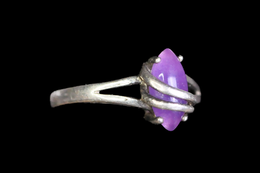 Vintage Avon Lavender Jade Sterling Silver Ring Size 6 - Sterling Silver 925 Lavender Jade Marquise Cabochon Bypass Ring Vintage Avon