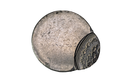 5 Pesos Dramatic 75% Off Center Strike Mint Error - 75% Off Center Strike No Date 5 Pesos Error Coin