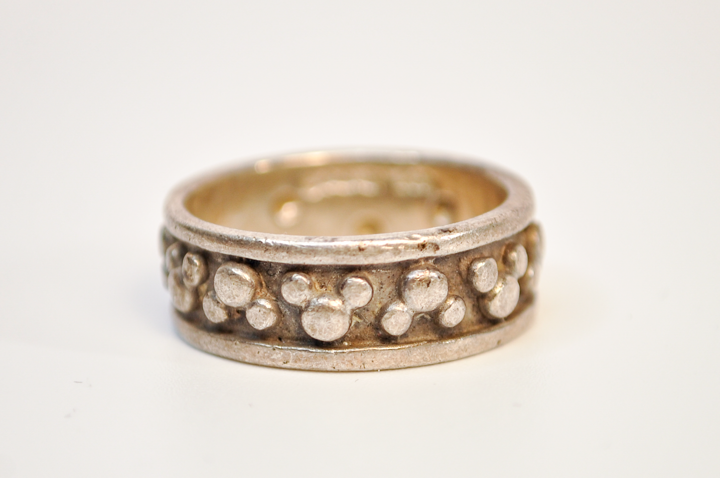 Disney 925 Sterling Silver Bubble Texture Ring Size 7 - Disney Sterling Silver Textured Bubble Band Size 7