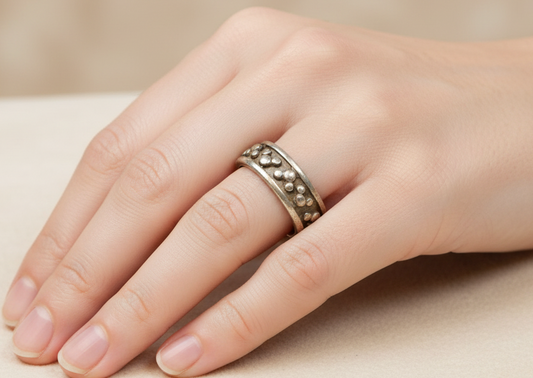 Disney 925 Sterling Silver Bubble Texture Ring Size 7 - Disney Sterling Silver Textured Bubble Band Size 7