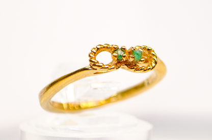 Size 5 Gold Electroplated Dainty Infinity Ring Green Stone Accents - Vintage Infinity Design Ring with Green Accent Stones Sz 5