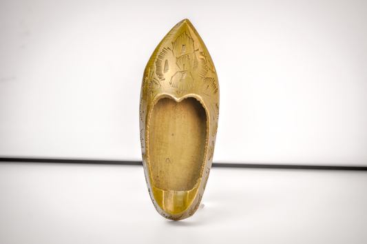 Hand Engraved Solid Brass Shoe Catch All Made In India - Antique Brass Slipper Ashtray Miniature