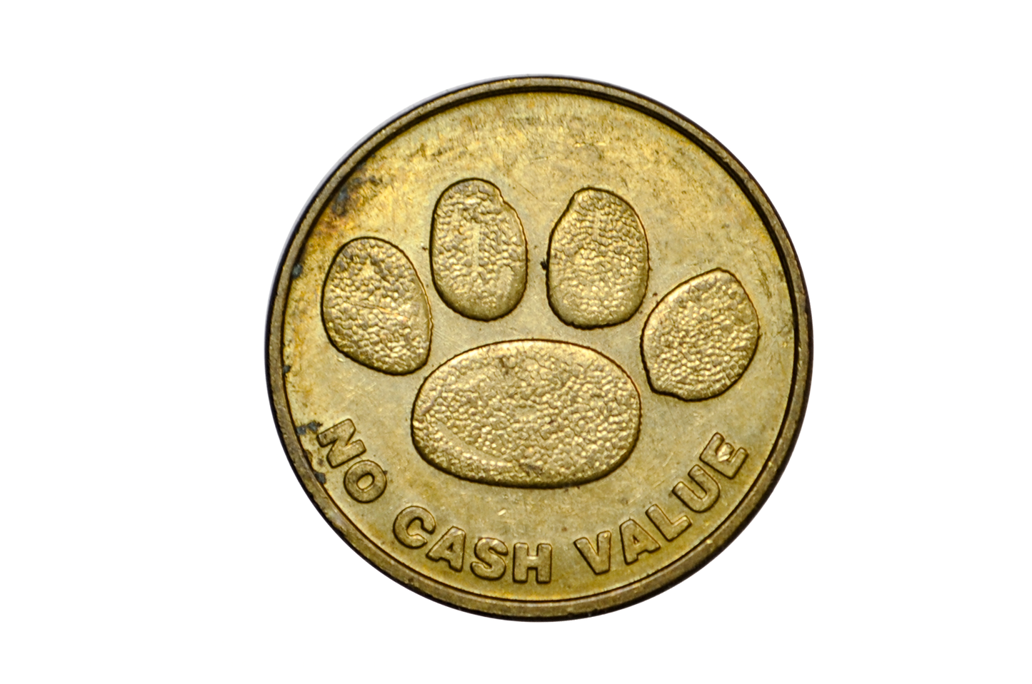 Vintage Mall of America Snoopy Camp 2001 - 2001 Camp Snoopy Mall of America Arcade Game Token