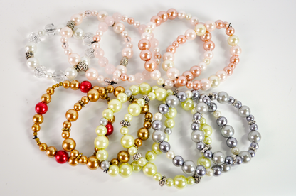 Vintage-Style Faux Pearl Stretch Bracelets Choose Your Variant - Faux Pearl Stretch Bracelets in Many Colors