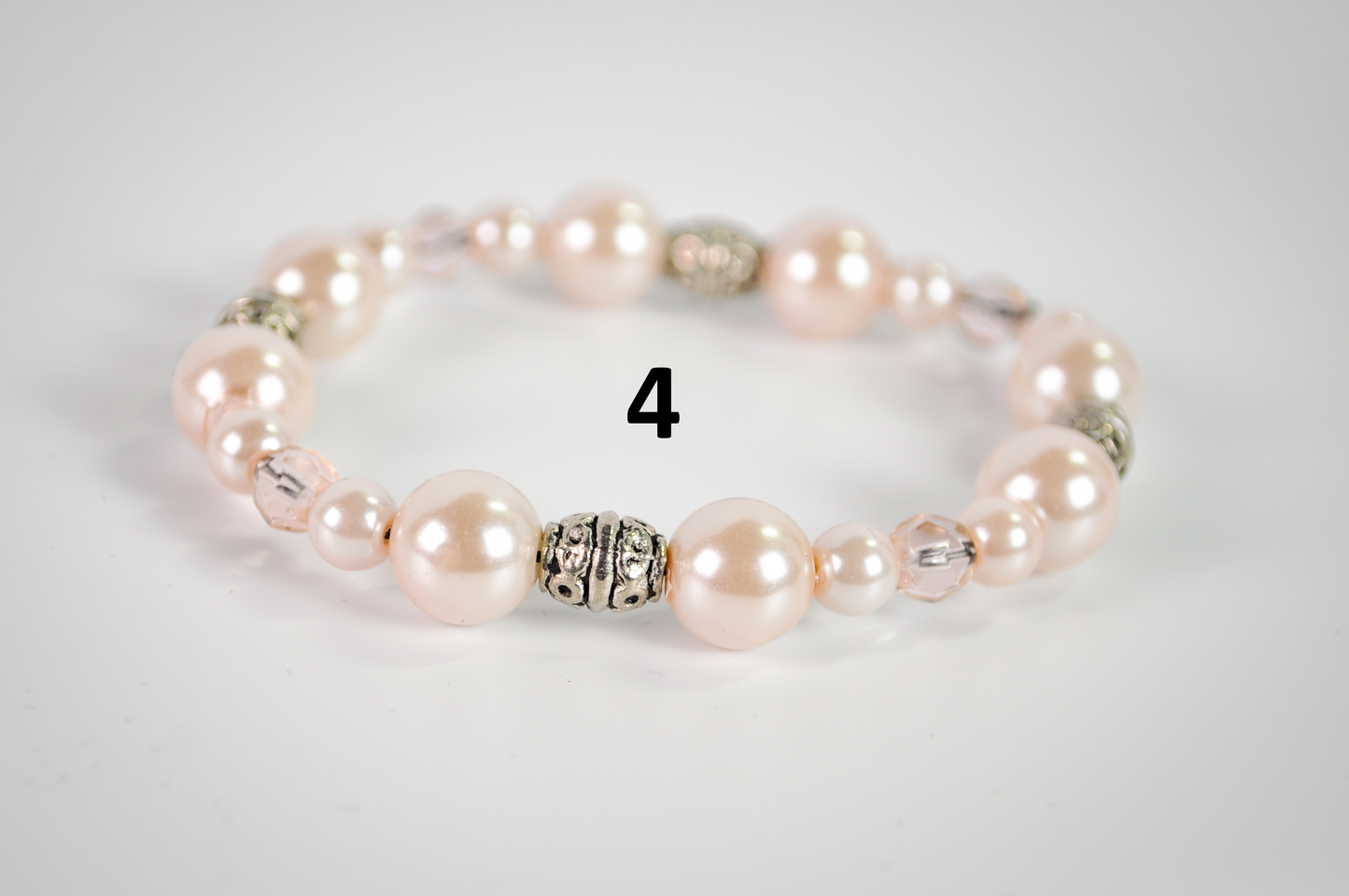 Vintage-Style Faux Pearl Stretch Bracelets Choose Your Variant - Faux Pearl Stretch Bracelets in Many Colors