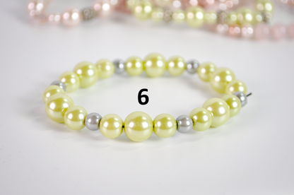 Vintage-Style Faux Pearl Stretch Bracelets Choose Your Variant - Faux Pearl Stretch Bracelets in Many Colors