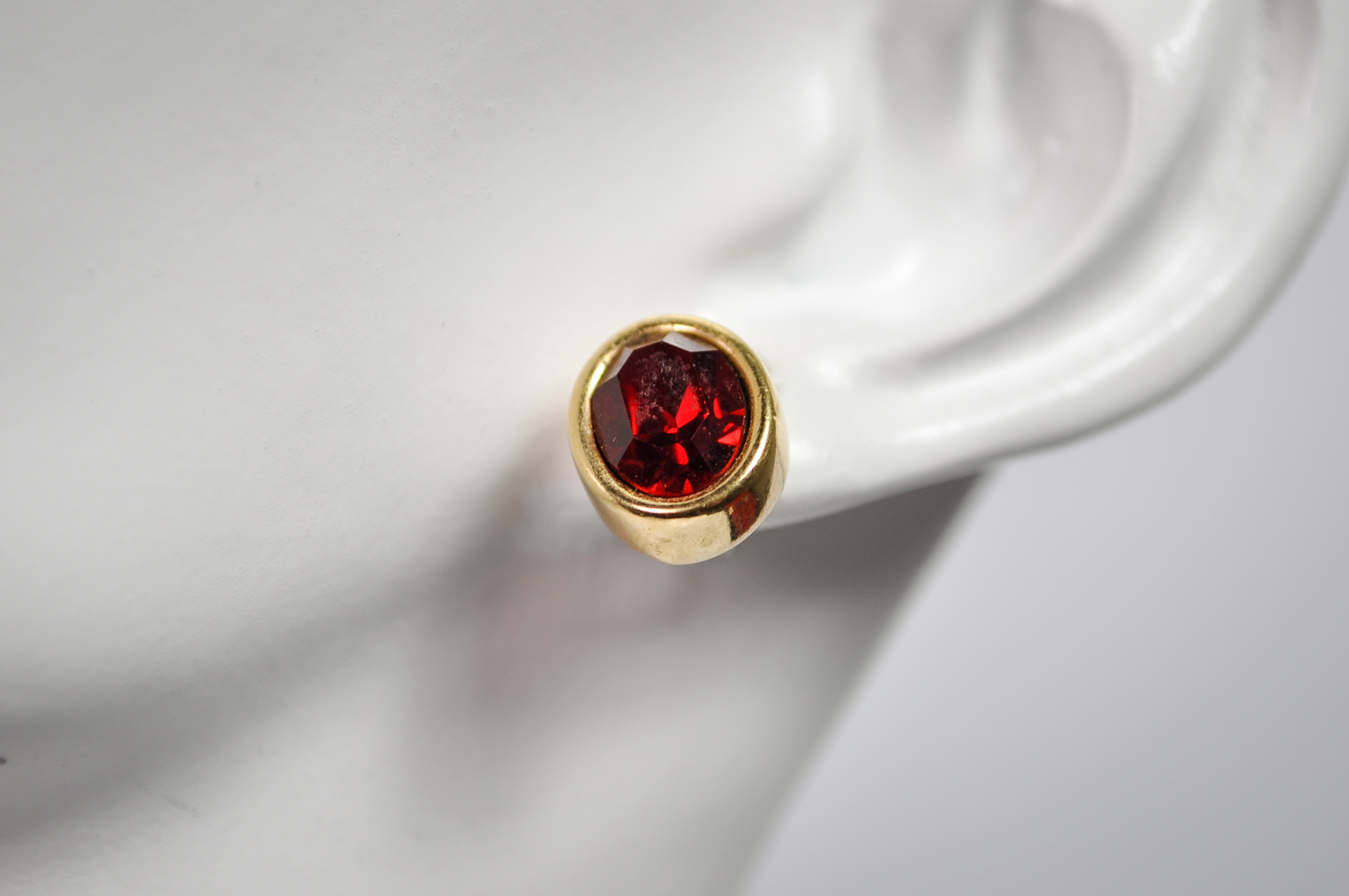 80s Vintage Swarovski SAL Gold Bezel Red Crystal Earrings - Vintage Swarovski SAL Ruby Red Crystal Oval Bezel Stud Earrings