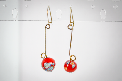 Vintage Red Graduated Abstract Floral Glass Bead Dangle Gold-Toned Earrings - Red Graduated Glass Bead Gold Dangles