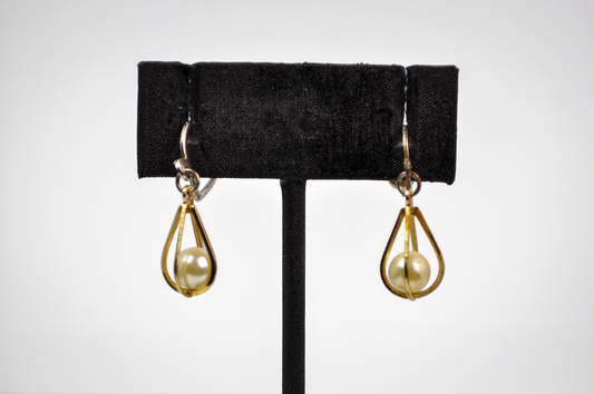 Vintage Caged Faux Pearl Dangle Drop Earrings Gold Tone - Faux Pearl Caged Screw-back Dangle Earrings