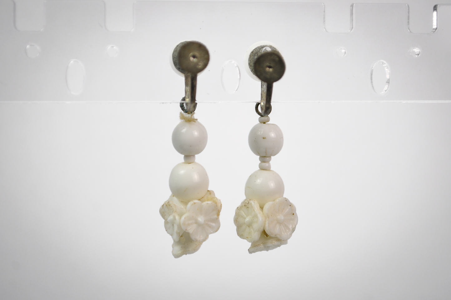Vintage Japanese White Milk Glass Beads & Floral Screw Back Earrings - Stunning Japanese Milk Glass Beaded Dangle Screw Back Earrings