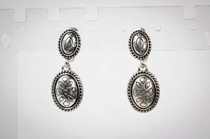 Vintage Napier Brand Double Oval Drop Clip-on Earrings - Stunning Silver Tone Oval Drop Costume Earrings