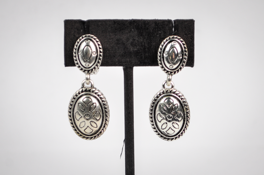 Vintage Napier Brand Double Oval Drop Clip-on Earrings - Stunning Silver Tone Oval Drop Costume Earrings