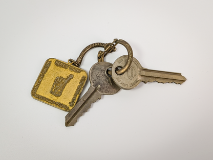 Vintage Brass Highball Joke Keyring - "In Case Of An Accident Get Me A Highball" Fob with International Drinking Cheers Toasts