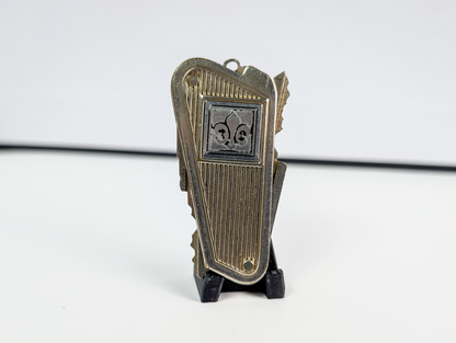 Vintage Fleur-De-Lis Folding Key Holder – Foldable Dual Keys 1950s Auto Collectible