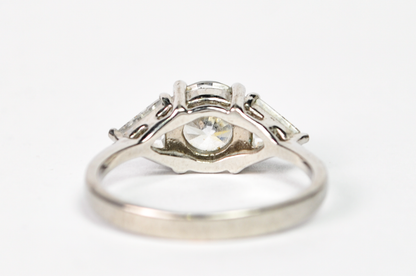 Vintage Style Sterling Silver Ring Size 8 Three Stone Round Cubic Zirconia - Sterling Silver 925 Faux Diamond Engagement Ring Sz 8