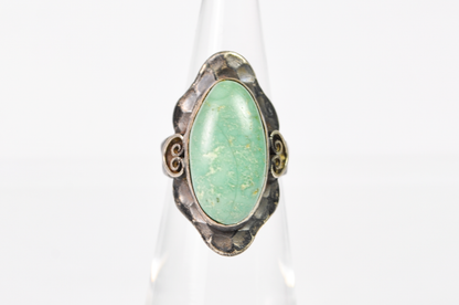 Vintage Southwestern Green Turquoise Scalloped Ring Size 4 - Native American Green Turquoise Ring Size 4 Scalloped Sterling Silver