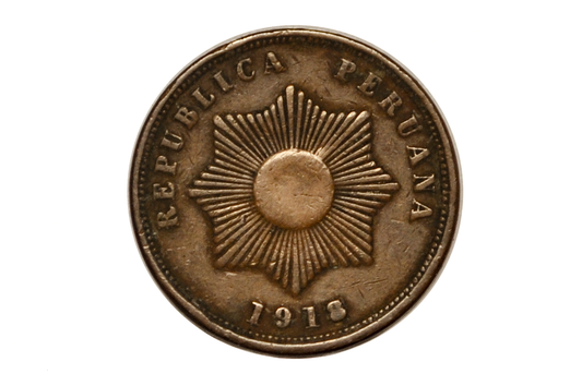Peru 1918 Dos Centavos Copper Coin - 580,000 Made - Old Peruvian Coins