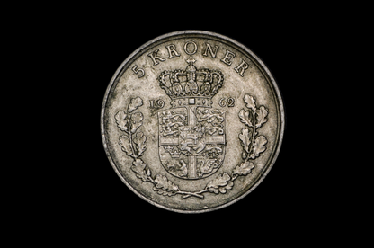 Denmark Heart Kroner Coin - Great Condition - Danmark Kroner - Two Hearts Coin - Ideal for Jewelry - Heart Coins