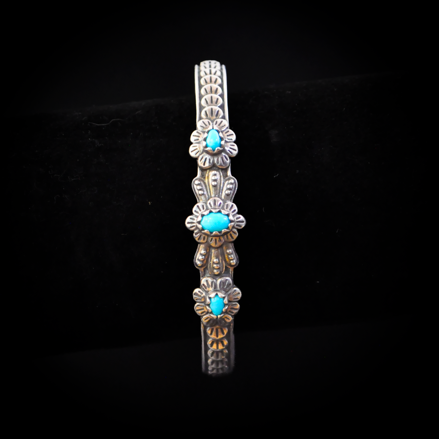 Carolyn Pollack American West Turquoise Bracelet - 5 in Wrist - Stamped and Tested Sterling Silver - Sleeping Beauty Collection