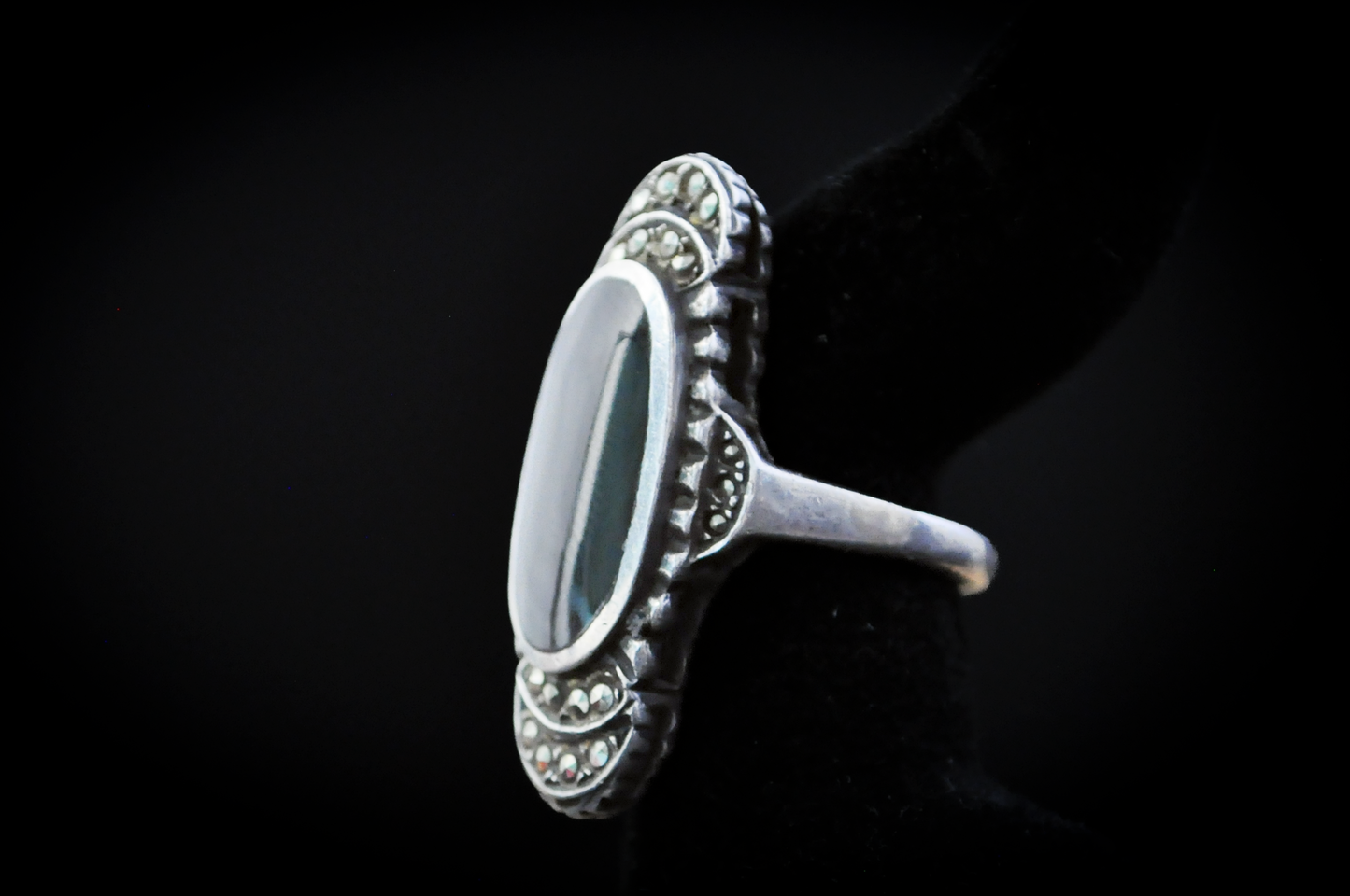 Stunning Sterling Silver Oval Black Onyx Ring - Size 5.5 - Stamped and Tested Sterling Silver - Cubic Zirconium Studded