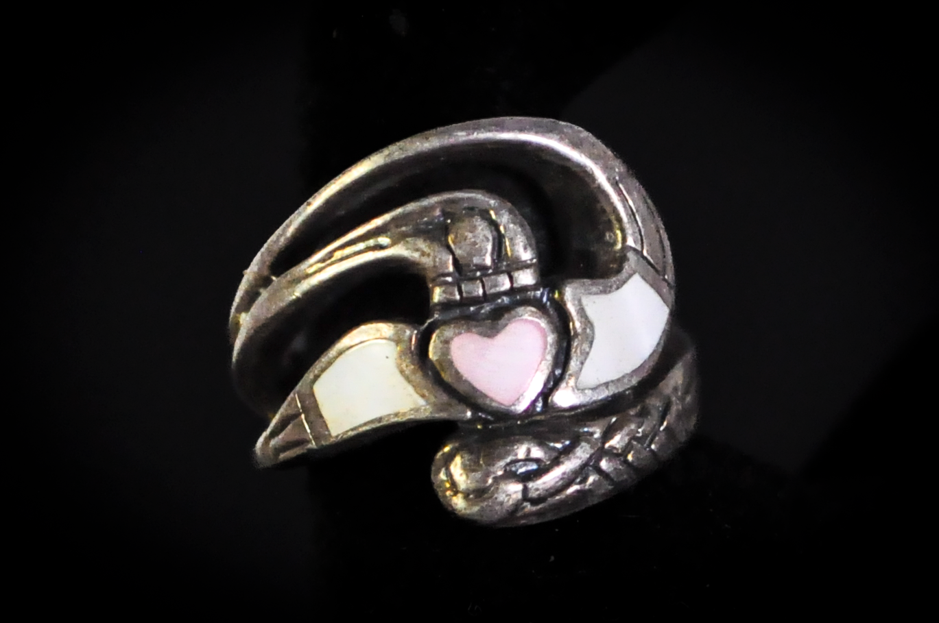 Vintage Sterling Silver Spilt Band Irish Claddagh Ring - Size 7 - Stamped and Tested Sterling Silver - Symbolic Irish Ring