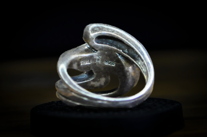 Vintage Sterling Silver Spilt Band Irish Claddagh Ring - Size 7 - Stamped and Tested Sterling Silver - Symbolic Irish Ring
