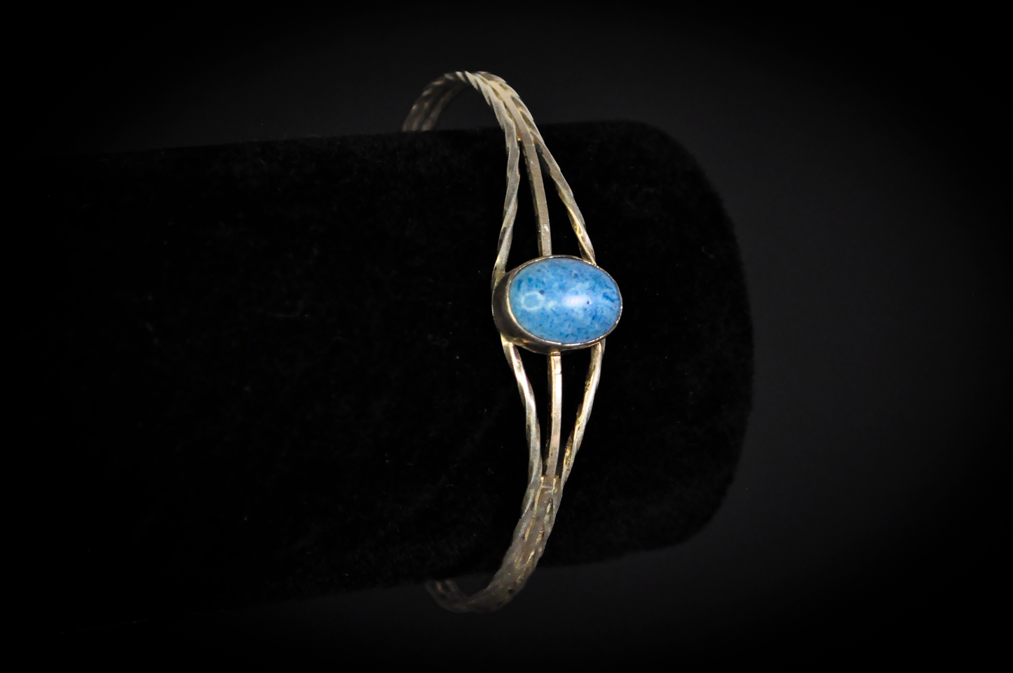 Thin Sterling Silver Turquois Cabochon Cuff Bracelet - 5 in Wrist - Stamped and Tested Sterling Silver - Native American Turquoise Jewelry