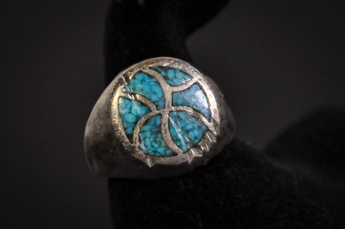 Chipped Mosaic Inlaid Turquoise Ring - Size 9 -  Tested Sterling Silver - Navajo Mosaic Inlaid Turquoise Ring