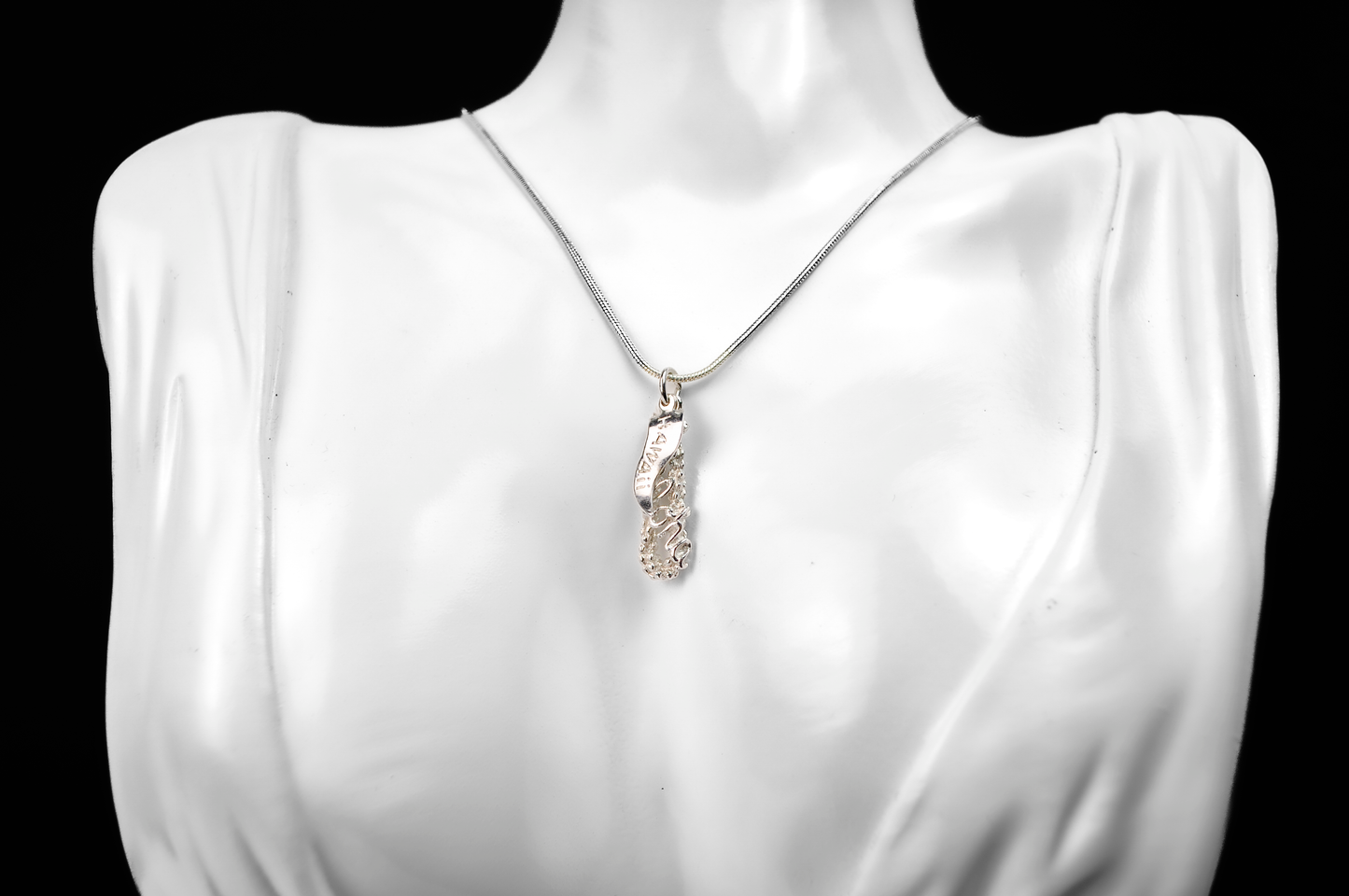 Aloha Hawaii Lei Charm - Stamped and Tested Sterling Silver - Island Charm