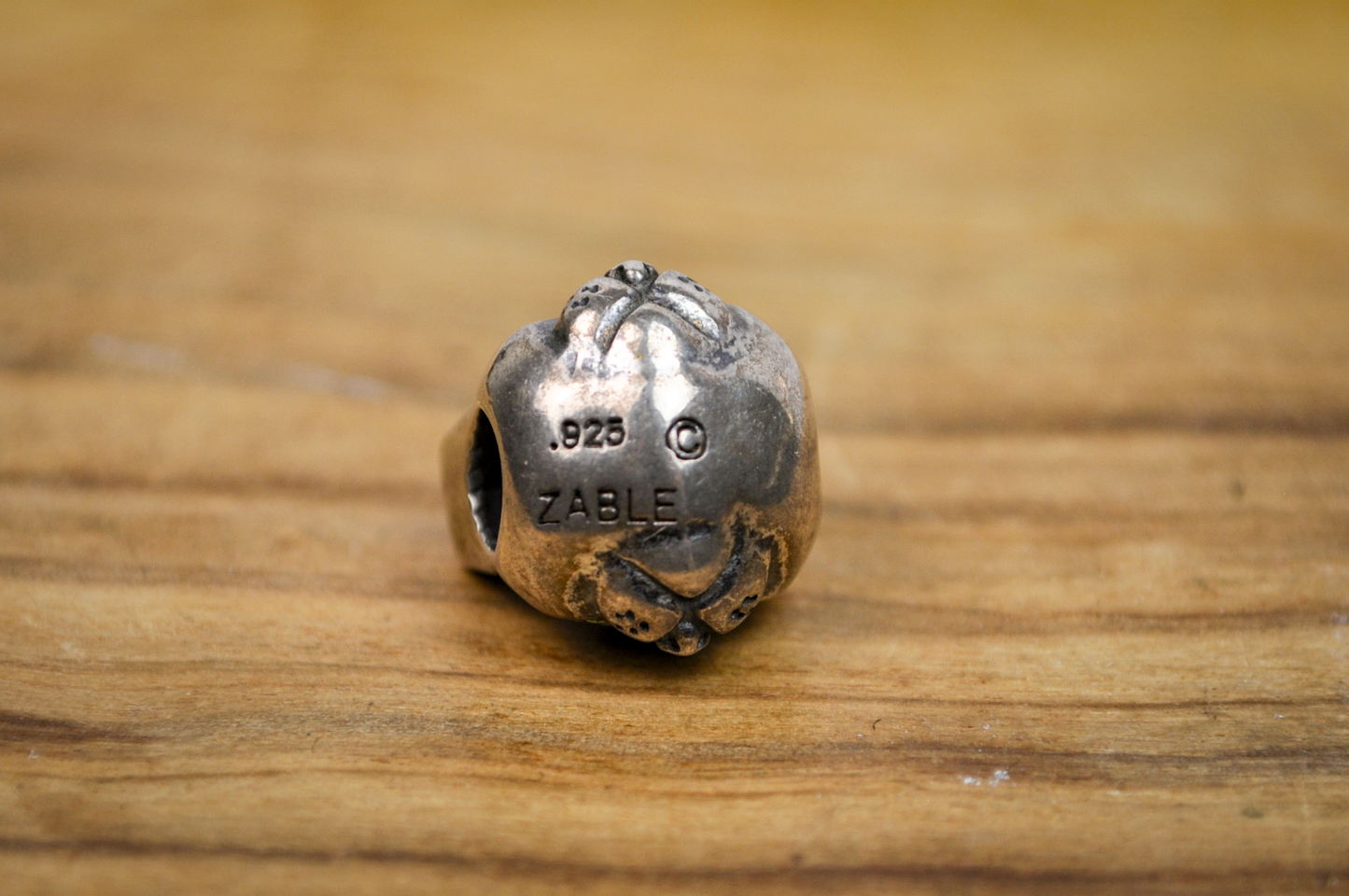 Zable Sterling Silver Peridot Eyed Cat Face Bead Charm - Stamped and Tested Sterling Silver - Animal Bracelet Charms