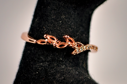 Rose Gold Moissanite Leaf Curved Ring - Size 7 - Stamped and Tested Sterling Silver - Rose Gold Silver Jewelry